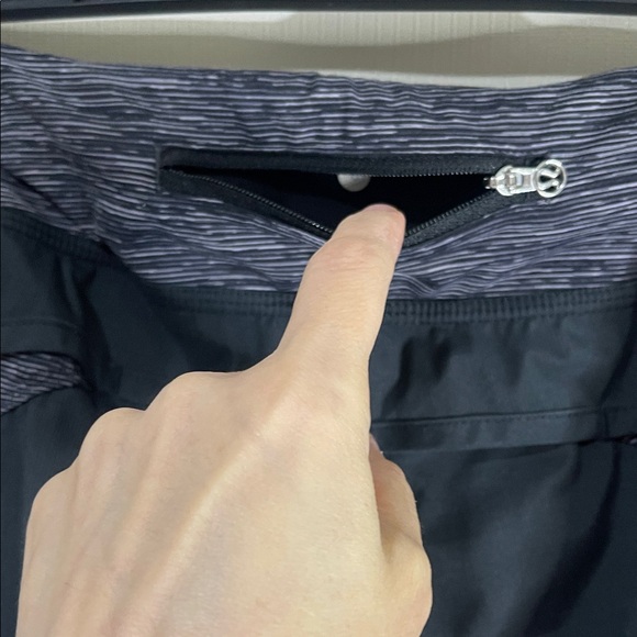 Lululemon Women’s Run: Travel To Track Pant Size 8 Like New Condition - Picture 11 of 16